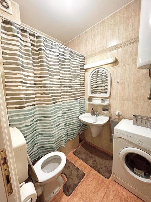Cozy, Charming One Bedroom Apt Podgorica Eksteriør billede